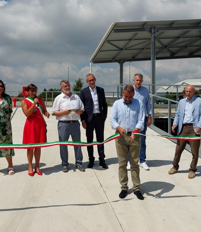 Marnate inaugura la nuova piattaforma ecologica