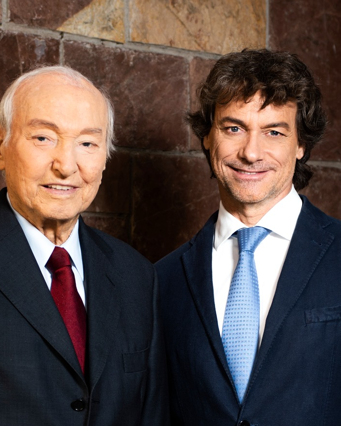 Piero Angela con il figlio Alberto, dalla sua pagina Facebook