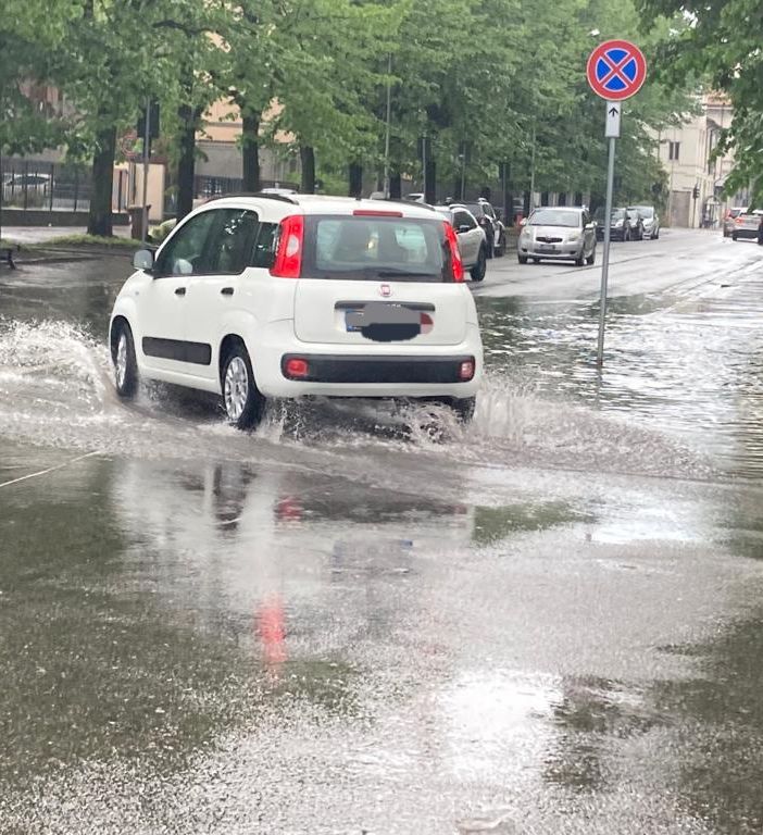 Aprile pazzerello. Dalla grandine al sole in pochi istanti