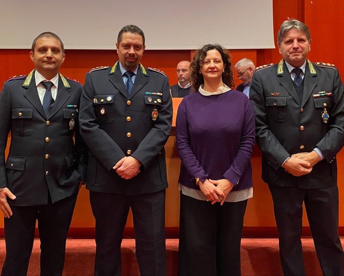 Come gestire le situazioni conflittuali: Polizia locale “a lezione” a Busto