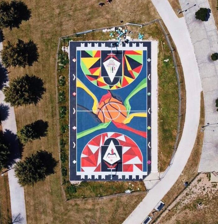 Mesi di progetti e lavori, 700 kg di vernice e tanti volontari: è nato il “Knights Playground”