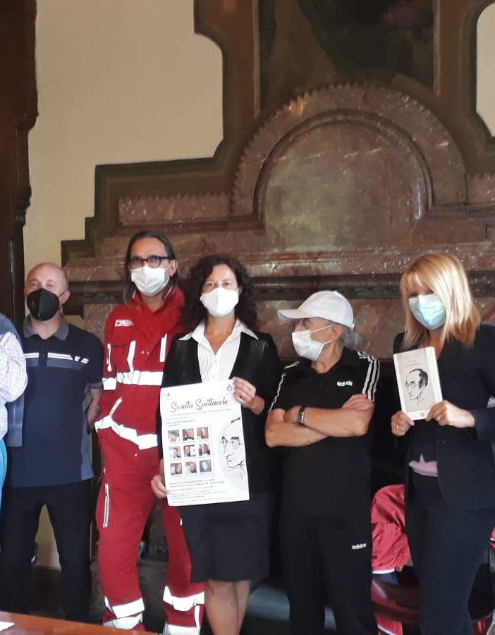 Al “Sociale” la presentazione del libro di Lucio Piccoli. Tra risate e solidarietà