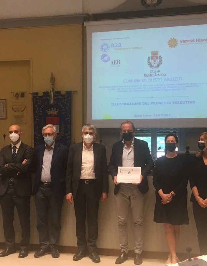 La presentazione in municipio e i lavori in corso