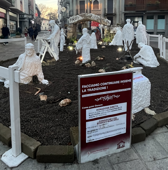 Tutti gli sguardi adesso per il presepe