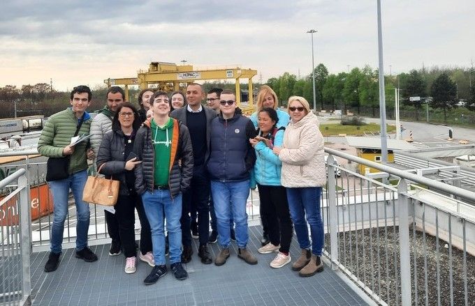 Busto, i ragazzi di Progetti fantasia alla scoperta di Hupac