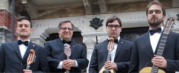 I Mandolinisti Bustesi a Villa Tosi