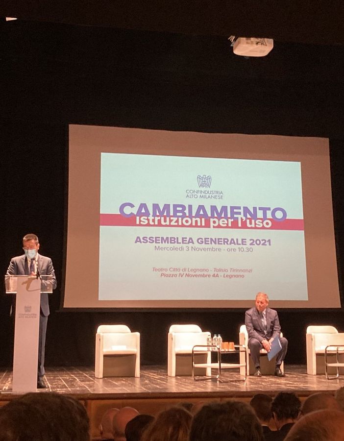 Legnano, il via all'assemblea di Confindustria. Il sindaco: «Più lavoro in rete, anche con Milano»