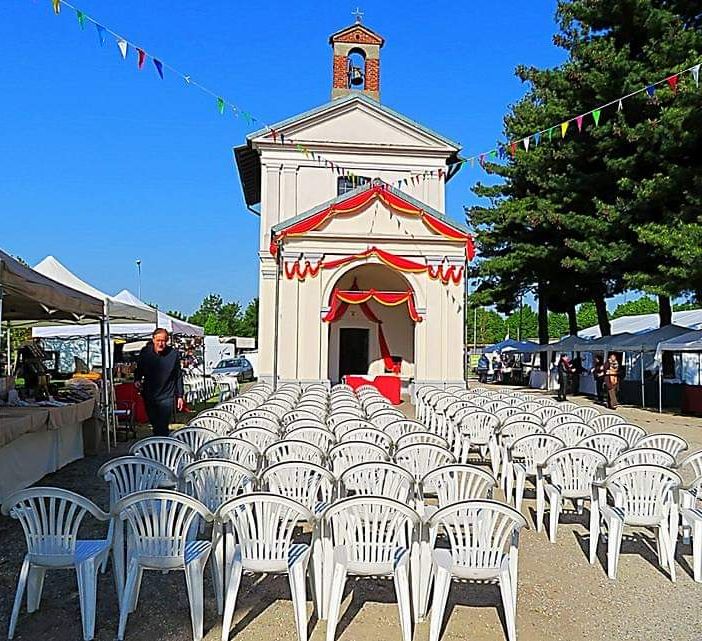 La chiesa della Madonna in Campagna aperta e viva per la tradizionale festa - foto di Agostino Di Francesco