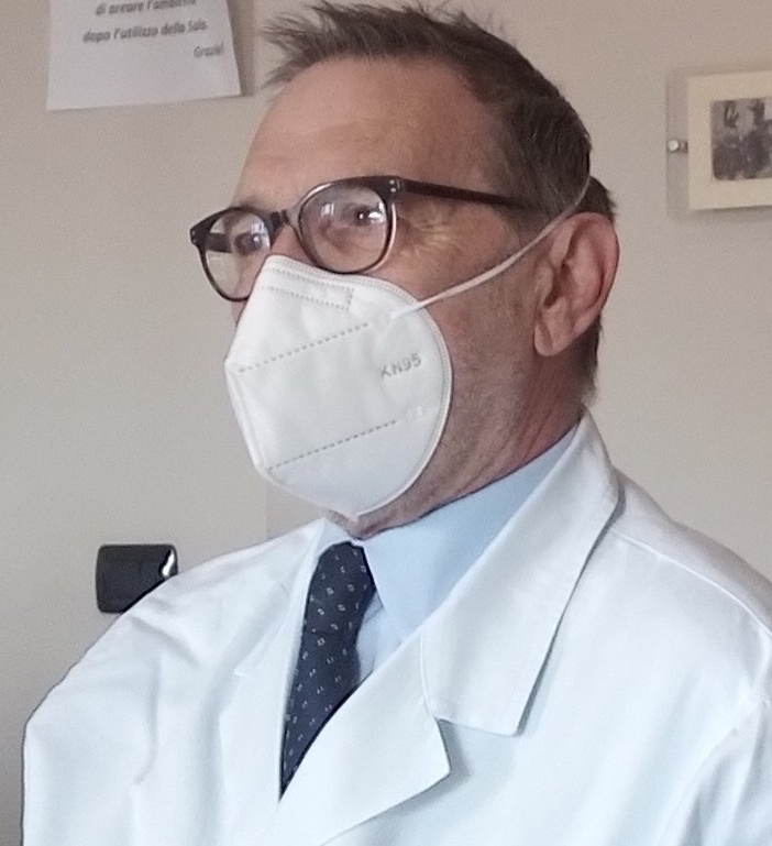 Il dottor Ildo Scandroglio, Direttore della Divisione di Chirurgia generale dell’Ospedale di Busto Arsizio