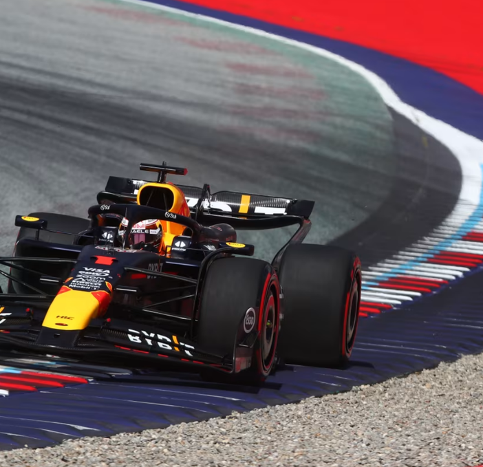 Formula 1, Sprint race e Pole sono di Verstappen