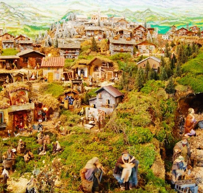 Natale nel Biellese: A Santo Stefano il ‘Mimo di Zelig’ Simone Barbato arriva in piazza a Callabiana!