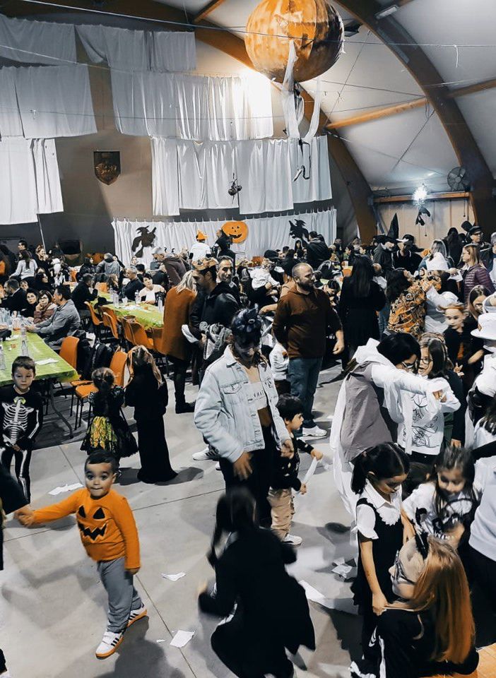 FOTO. Grande soddisfazione per la festa di Halloween a Lonate Pozzolo organizzata da Negozianti e Comitato Genitori