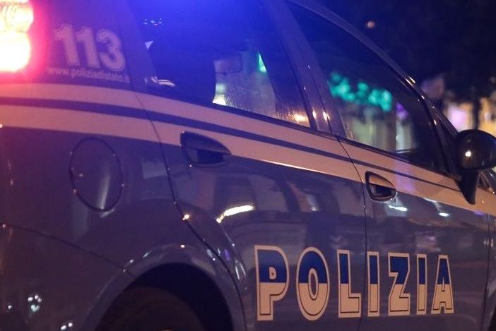 Aggressione a Busto Arsizio: fratello cosparge l'altro di alcol e gli dà fuoco, la Polizia ricostruisce i fatti