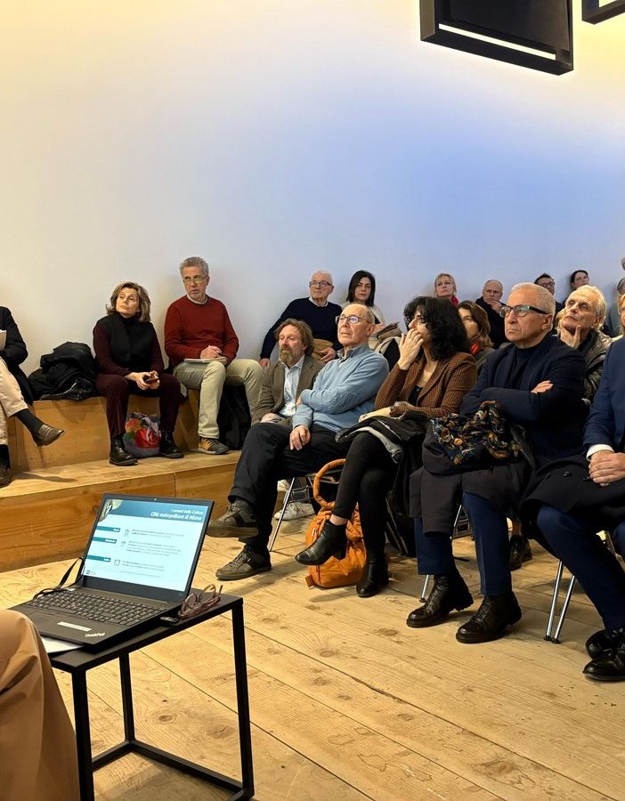 La presentazione del bando a Milano