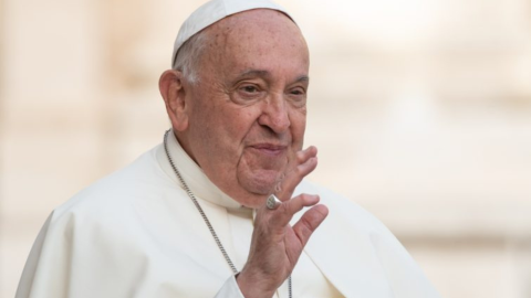 Villa Recalcati, un registro di condoglianze per Papa Francesco: aperto ai cittadini fino al 26 aprile