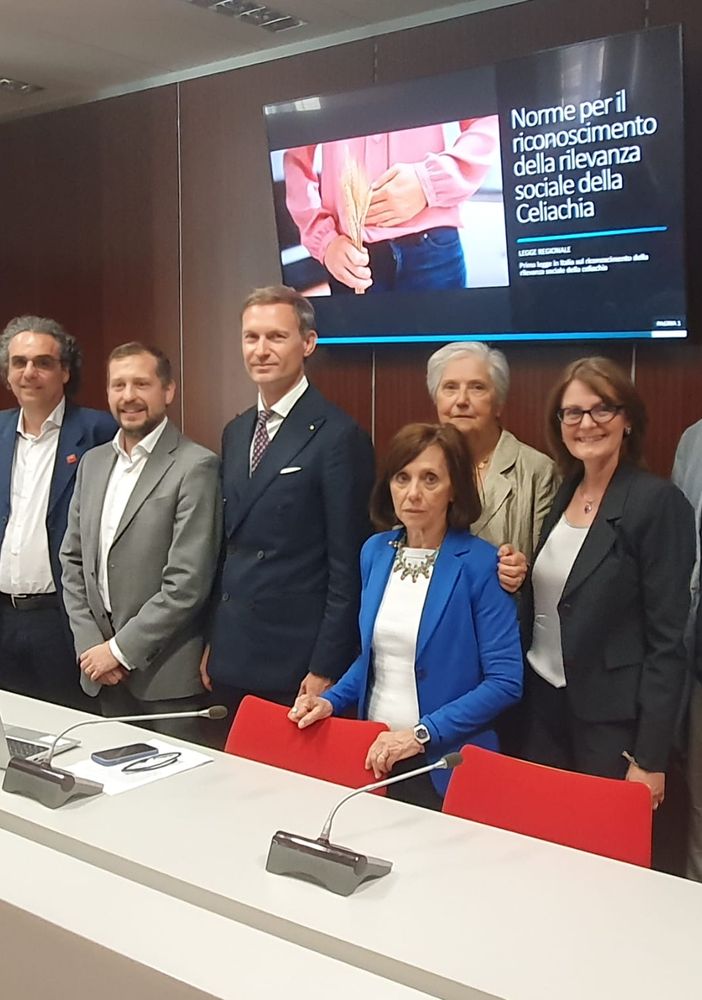 Monti e Romani insieme ai rappresentanti delle associazioni