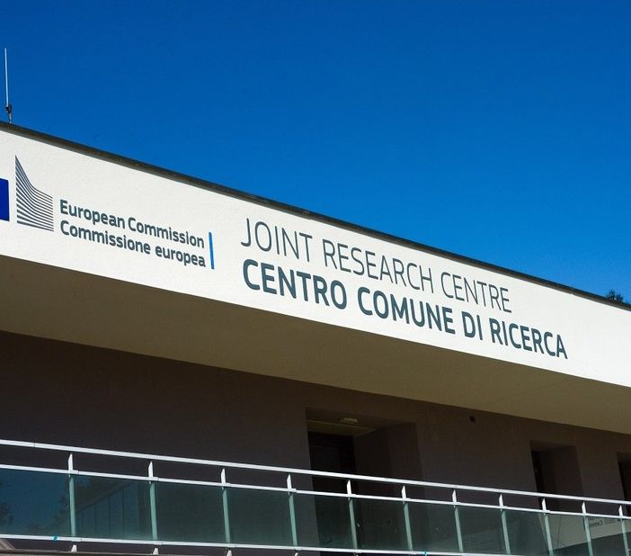 Gli eurodeputati Maran e Benifei in visita al Jrc di Ispra