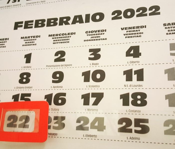 Oggi è il 22-02-2022, data palindroma: ecco che cosa significa
