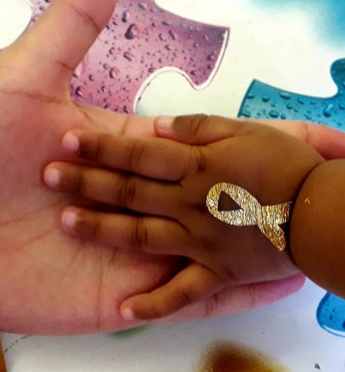 “Accendi d’oro, accendi la speranza”: Il Ponte del Sorriso c'è per la legge sull'oblio oncologico