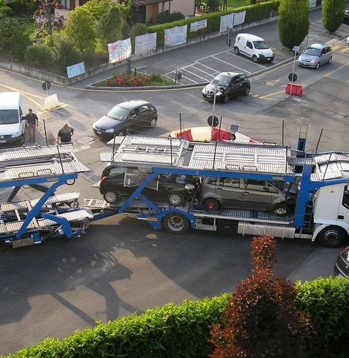 L'appello dei sindaci alla Provincia per togliere i mezzi pesanti dai centri abitati