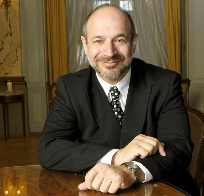 Indurre la resistenza ai tumori è possibile: per ora sui topi, in futuro sugli umani? Il Premio Nobel Bruce Beutler a Varese