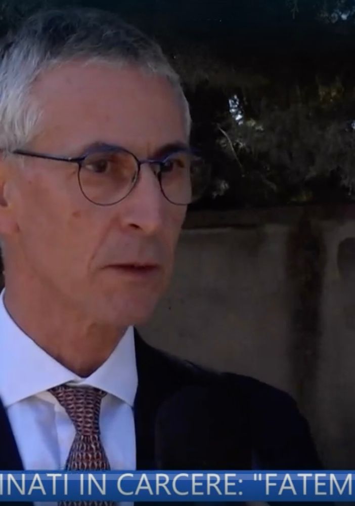 L'avvocato Busignani davanti alle telecamere de &quot;La vita in diretta&quot;
