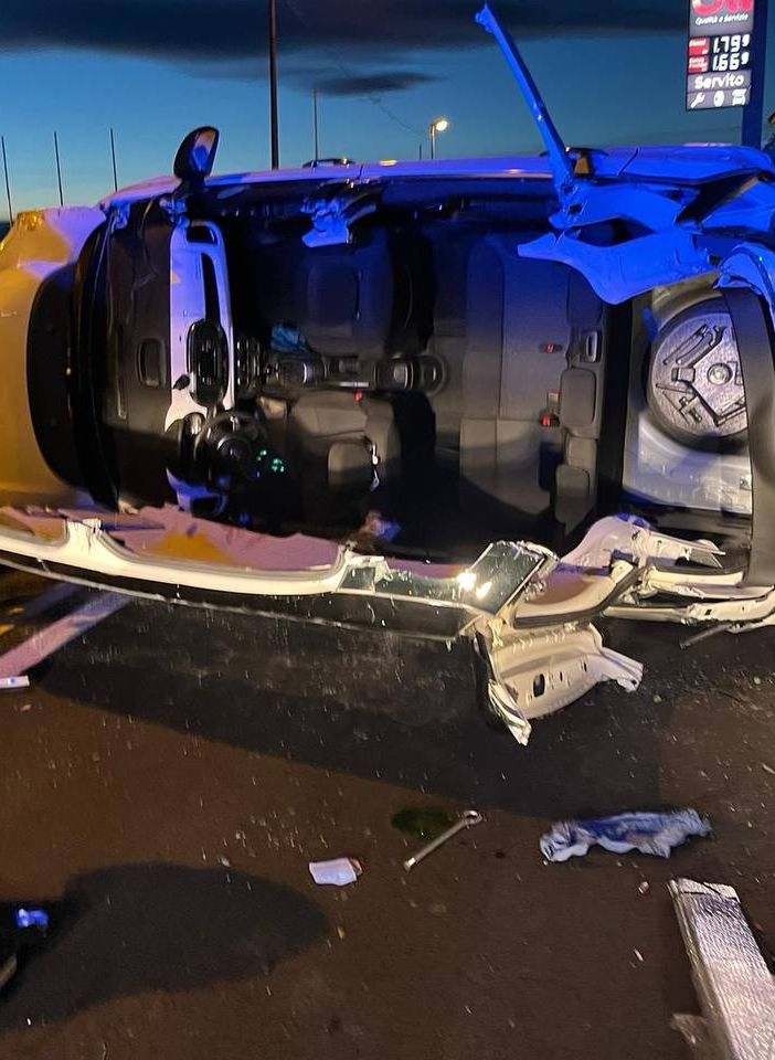 Foto per cortesia dei vigili del fuoco
