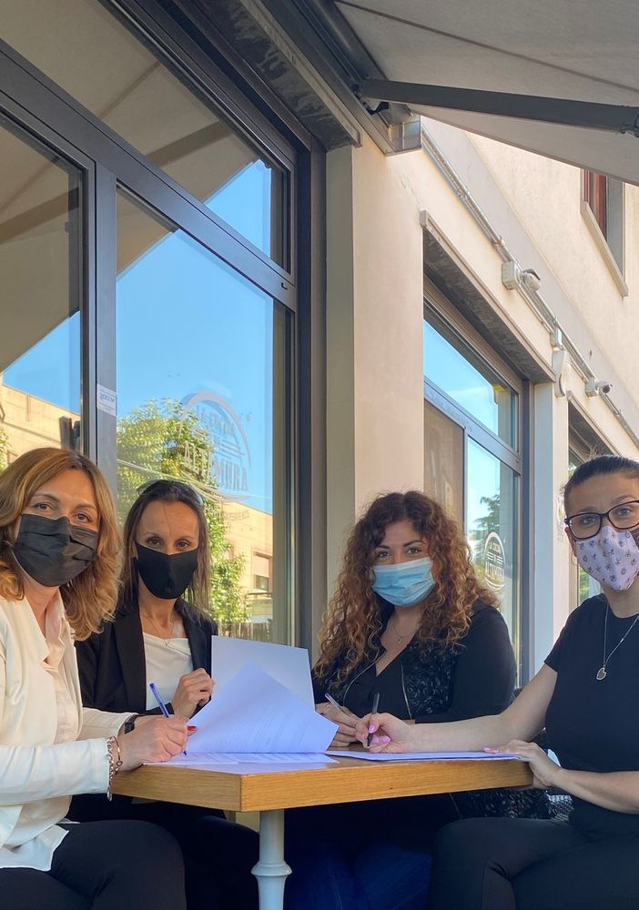 Accordo tra Alumni Insubria e Confesercenti Varese per far incontrare studenti e imprese