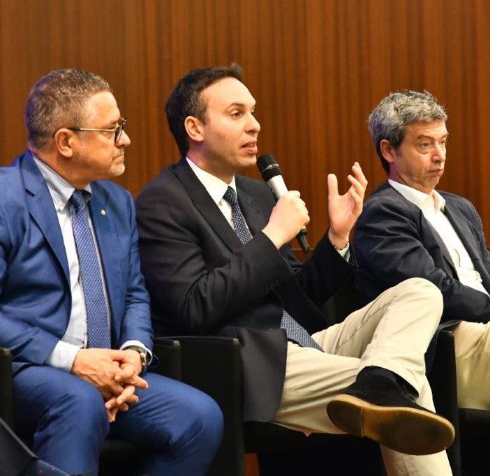 Cosentino: «Sicurezza tema cruciale nel rapporto tra cittadini e istituzioni»