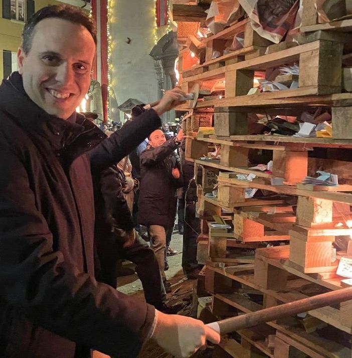 Falò tradizionali, Cosentino (Lombardia Ideale): «La festa di Sant’Antonio a Varese è salva. Preservate cultura e tradizione della comunità»