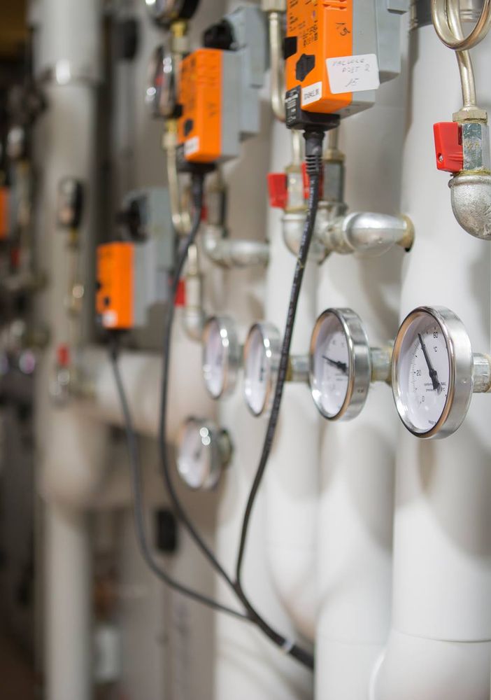 L'azienda Enrico Colombo spa di Sesto Calende acquisisce la Schinetti srl di Torino