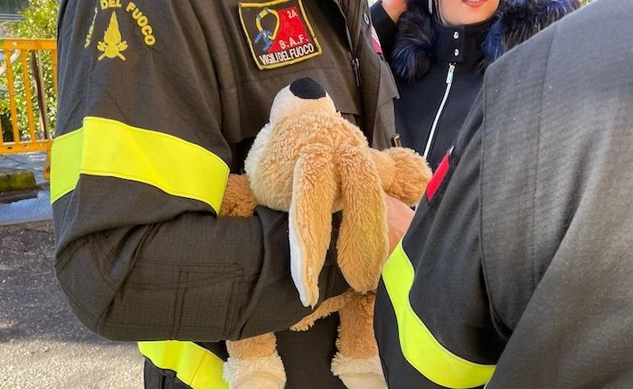 Frana di Creva, tra gli sfollati senza casa anche il dramma del bambino e del suo peluche