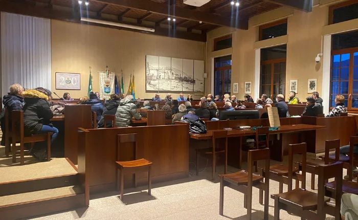 Frana di Creva: «Regione intervenga, non vogliamo diventino palazzi fantasma»