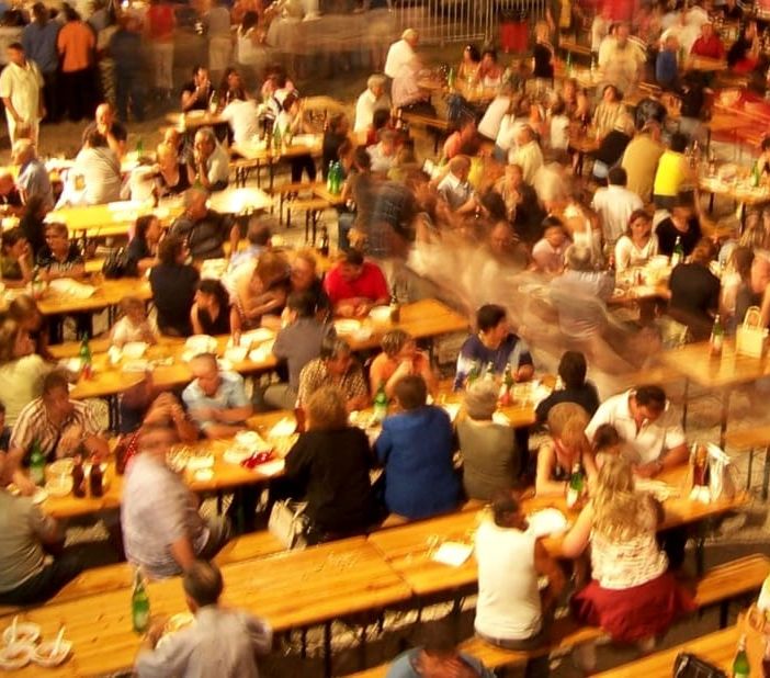 Confcommercio Varese: «No a sagre e fiere che penalizzano la ripresa di bar e ristoranti»
