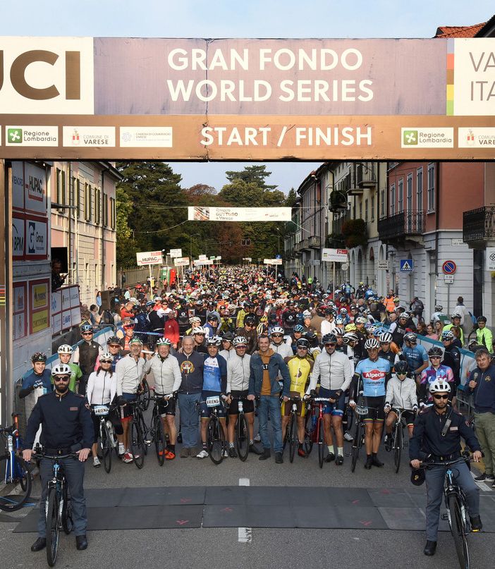 Ivan Basso presenta la Granfondo Tre Valli Varesine-Eolo del 3 ottobre: «Una gara che sento mia, immersa nella provincia &quot;dei laghi&quot;»