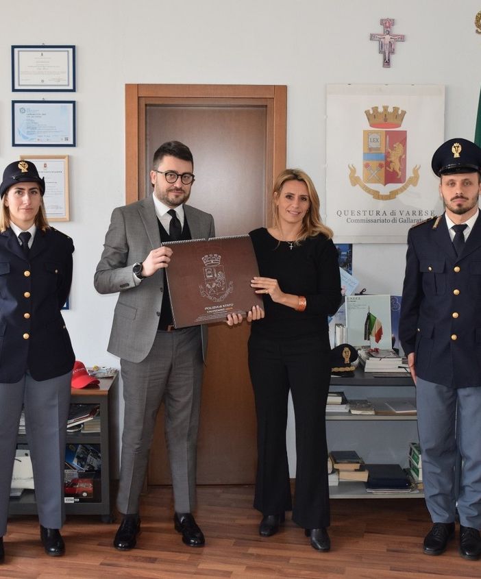 L'assessore regionale Francesca Caruso in visita al Commissariato di polizia di Gallarate