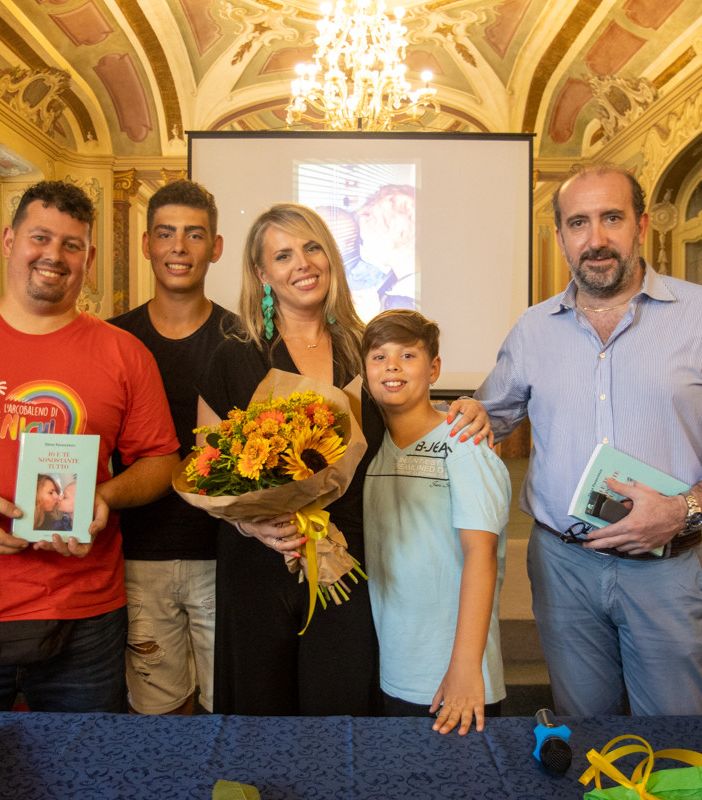 “Io e te nonostante tutto”: un libro per L’Arcobaleno di Nichi