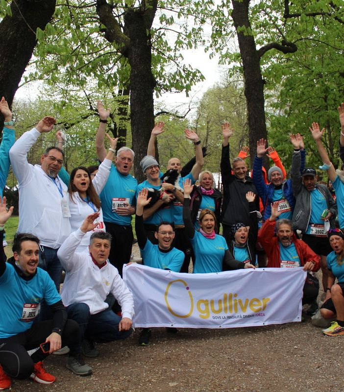 85 runner alla Milano Marathon per Gulliver
