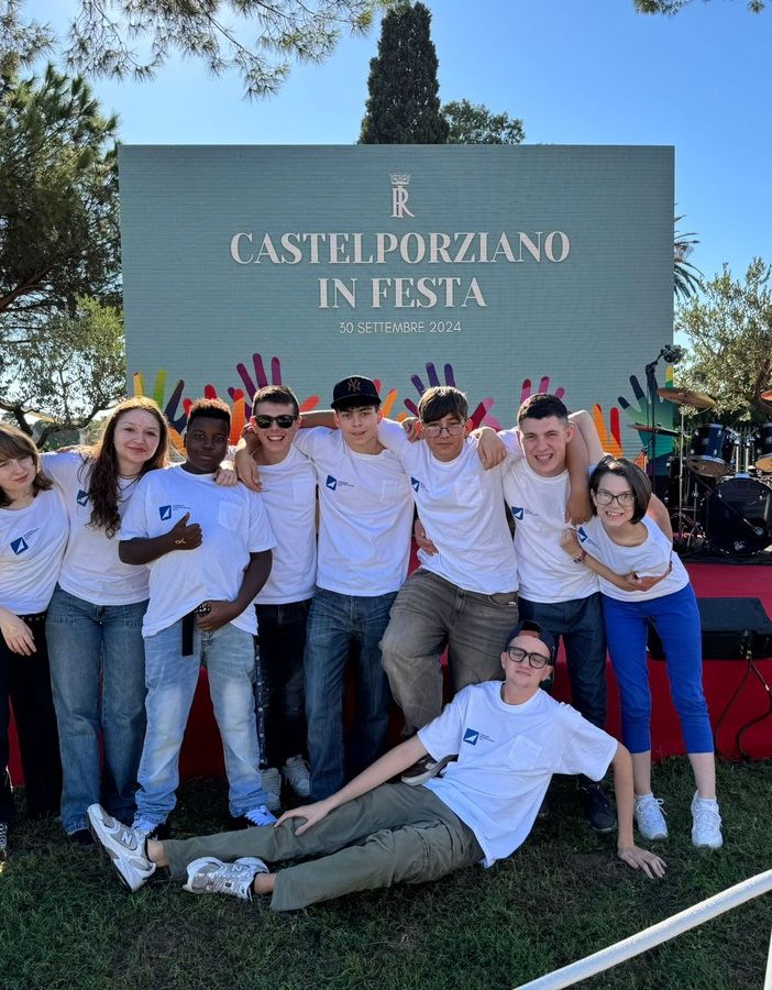 FOTO. I ragazzi di Fondazione Giacomo Ascoli portano il Fiocco d’Oro al presidente Mattarella