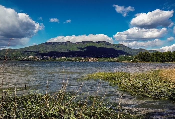 Una fotografia del Lago di Varese concessa da Carlo Meazza