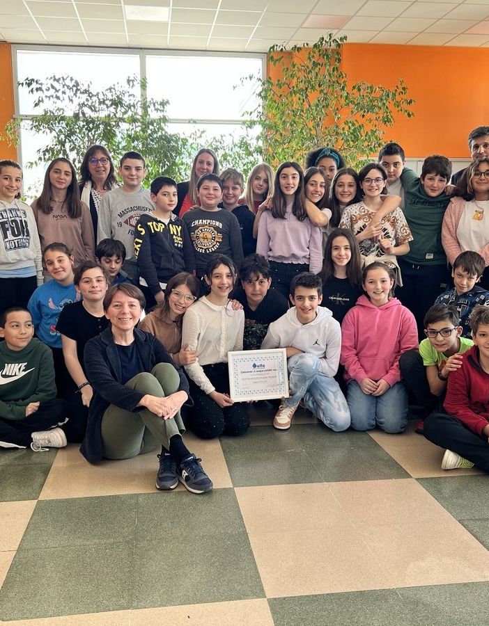 La Giornata mondiale dell’acqua raccontata dai bambini: primo premio a due classi della scuola media di Laveno Mombello