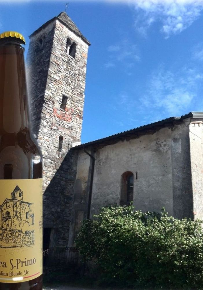 La birra di San Primo e la storica chiesa di Leggiuno (foto dalla pagina Facebook dell'associazione Lezedenum)