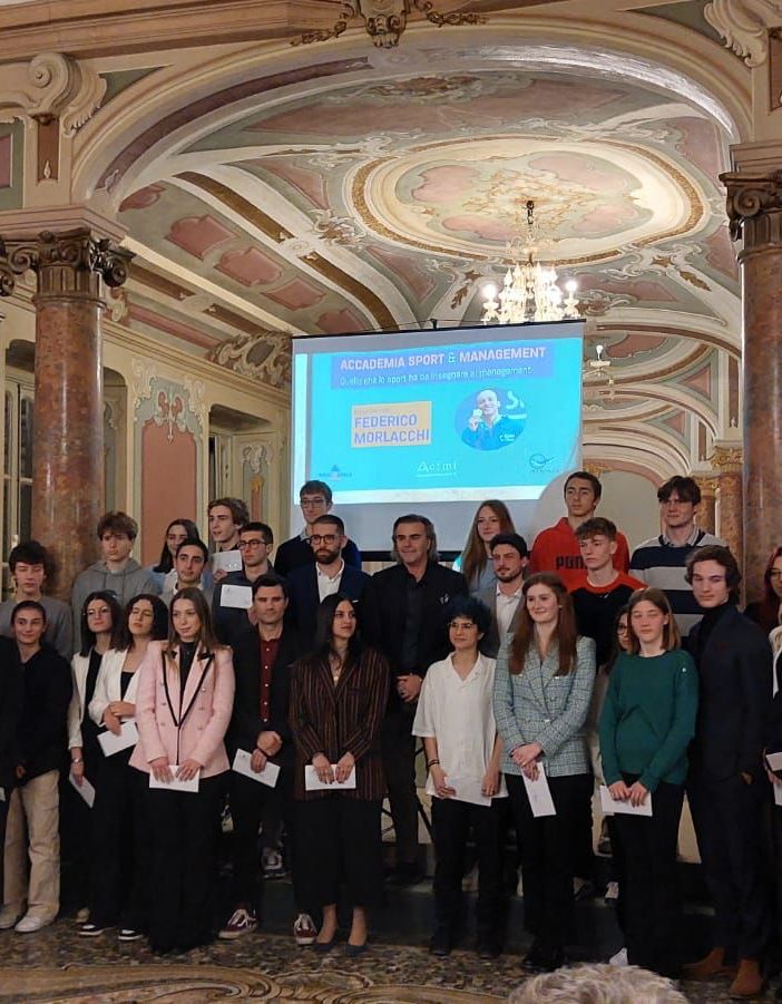 Manageritalia Lombardia premia 58 giovani di Varese con le borse di studio del Fondo Mario Negri