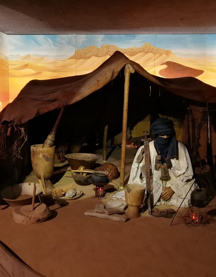 In una sala del Museo Castiglioni, è riprodotta un'autentica tenda Tuareg