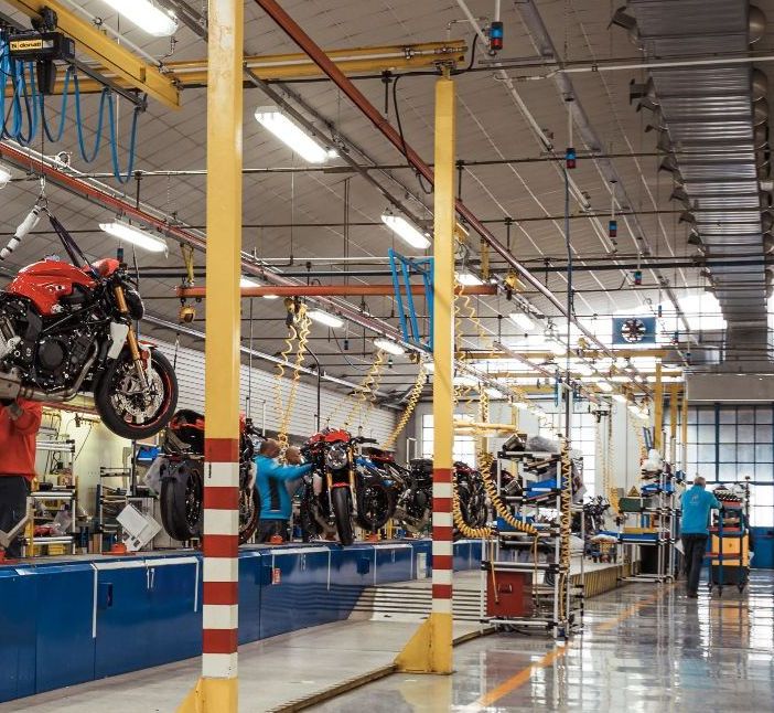 “L’evoluzione industriale in Agusta: gli uomini e le macchine” ad Archivissima 2022