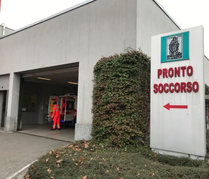 Incidente stradale a Inarzo, paura per un bambino di 7 anni