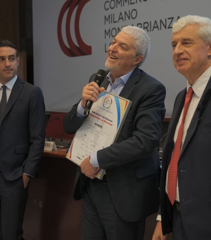 Acinque, un premio all’eccellenza