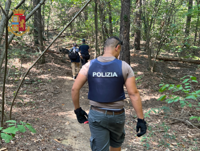 L'operazione antispaccio delle forze dell'ordine al Parco Pineta