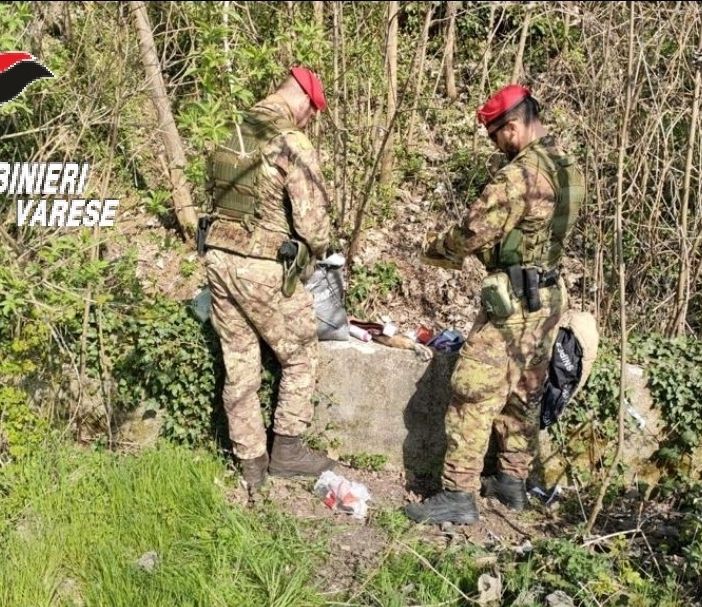 Operazione antidroga al Parco Pineta: arrestate quattro persone. Sequestrati anche una mannaia e un coltello