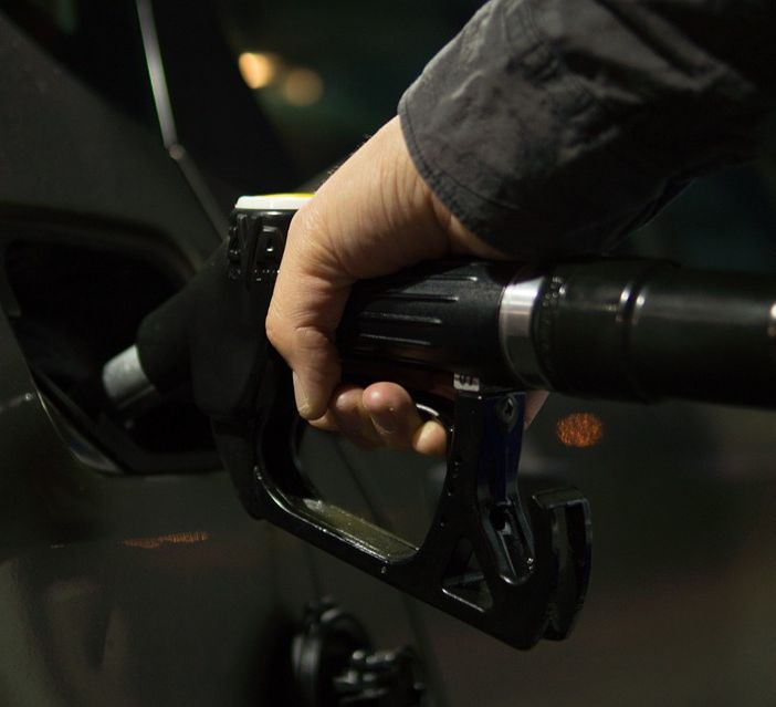 Coldiretti: «L'aumento del costo del petrolio un'altra mazzata per le imprese agricole della provincia di Varese»